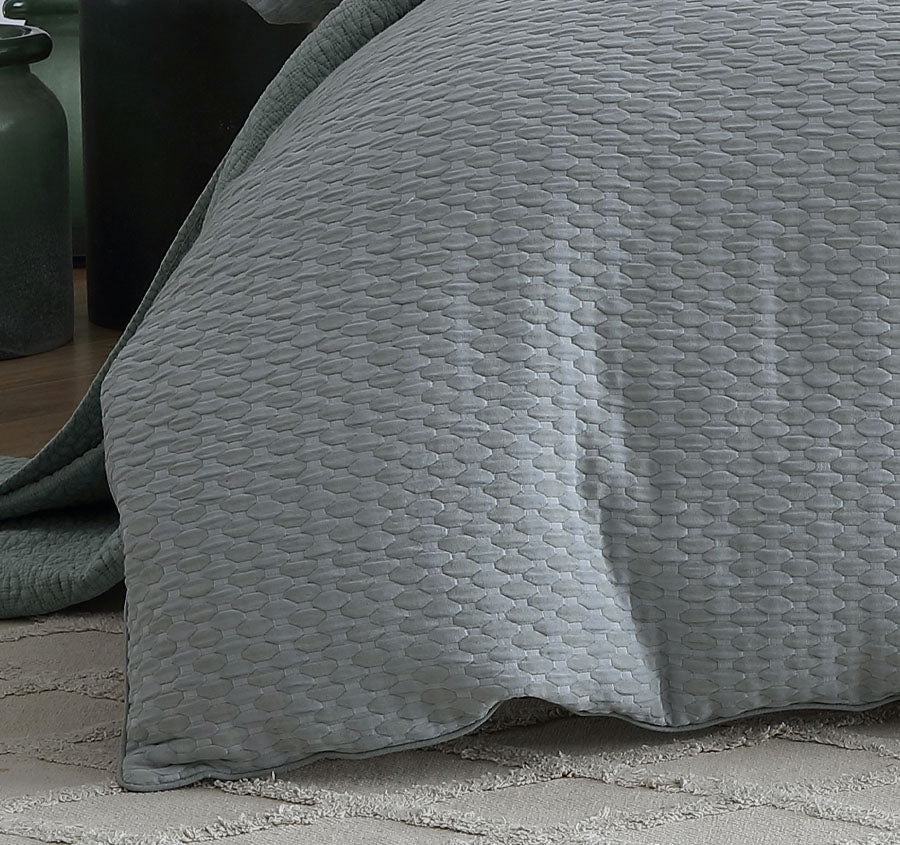 Frankie Quilt Cover Set Range Sage